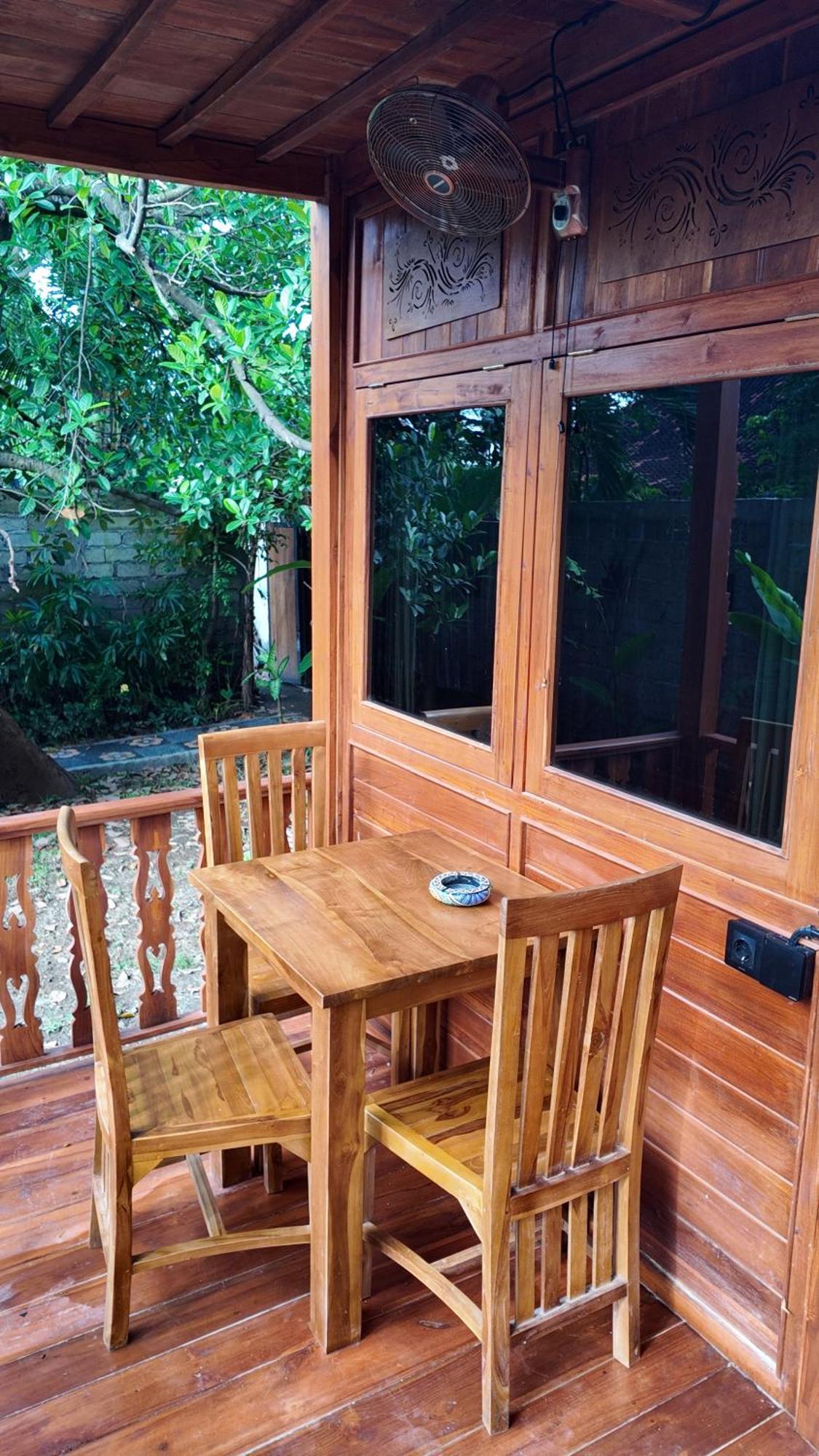 Вилла Private Joglo In Heart Of Sanur Экстерьер фото